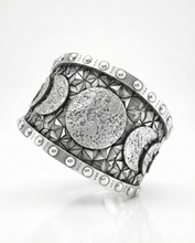 Anillo Ciclos de Luna en Plata Texturizada