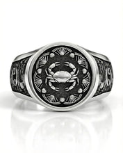 Anillo Cáncer – El Poder de la Luna | Plata de Autor con Relieve