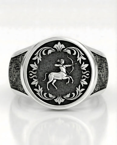 Anillo Sagitario – La Flecha de la Libertad | Plata de Autor con Relieve