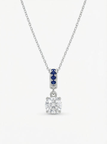 Collar Solitario Azure en Plata 925 con Zirconia central y acentos Azul Zafiro, vista frontal - Sejem Joyas